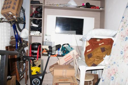 Quarto 1 de casa para alugar com 2 quartos, 80m² em Boqueirão, Curitiba