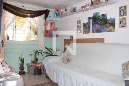 Sala de casa para alugar com 2 quartos, 80m² em Boqueirão, Curitiba