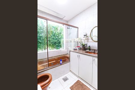 Banheiro da Suíte de casa à venda com 3 quartos, 600m² em Méier, Rio de Janeiro