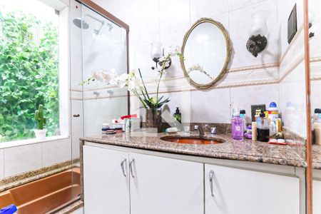 Banheiro da Suíte de casa à venda com 3 quartos, 600m² em Méier, Rio de Janeiro