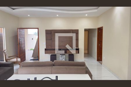 Sala de casa de condomínio para alugar com 3 quartos, 186m² em Cajueiros, Maricá