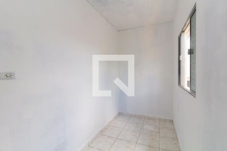 Quarto 2 de casa para alugar com 2 quartos, 55m² em Vila Robertina, São Paulo