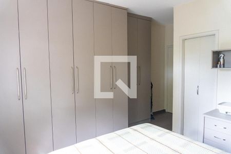 Casa para alugar com 3 quartos, 400m² em Vila Guarani (Zona Sul), São Paulo