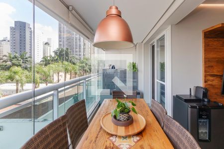 Varanda de apartamento para alugar com 1 quarto, 50m² em Campo Belo, São Paulo