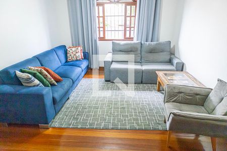 Sala de casa à venda com 4 quartos, 229m² em Céu Azul, Belo Horizonte