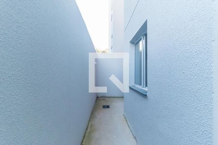 Área Privativa de apartamento para alugar com 2 quartos, 61m² em Jardim Santo Antonio, Poá