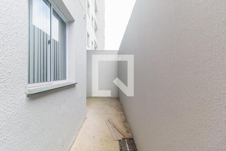 Área Privativa de apartamento para alugar com 2 quartos, 61m² em Jardim Santo Antonio, Poá