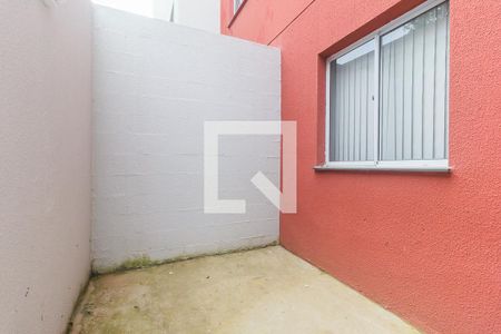 Área Privativa de apartamento para alugar com 2 quartos, 61m² em Jardim Santo Antonio, Poá