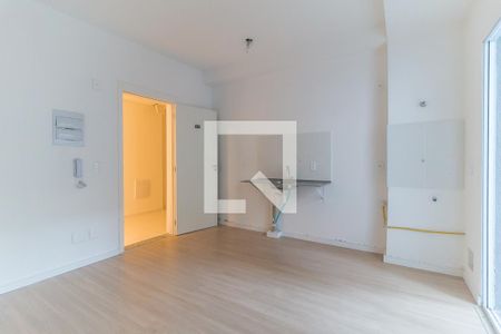 Sala/Cozinha de apartamento para alugar com 2 quartos, 61m² em Jardim Santo Antonio, Poá