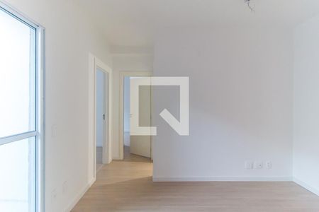 Sala/Cozinha de apartamento para alugar com 2 quartos, 61m² em Jardim Santo Antonio, Poá