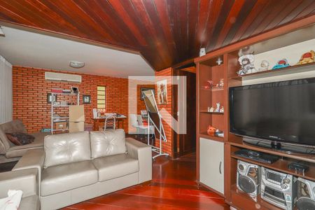Sala de casa à venda com 3 quartos, 200m² em Jardim Sabará, Porto Alegre