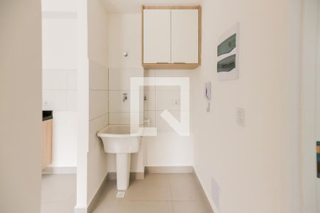 Lavanderia de apartamento para alugar com 1 quarto, 32m² em Quitaúna, Osasco