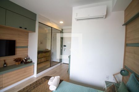 Sala / Quarto - Studio de kitnet/studio para alugar com 1 quarto, 23m² em Santo Amaro, São Paulo