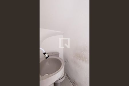 Lavabo de casa para alugar com 3 quartos, 80m² em Jardim Fernandes, São Paulo