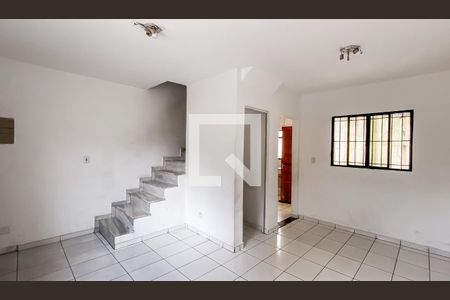 Sala de casa para alugar com 3 quartos, 80m² em Jardim Fernandes, São Paulo