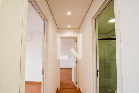 Corredor de apartamento para alugar com 2 quartos, 68m² em Casa Branca, Santo André