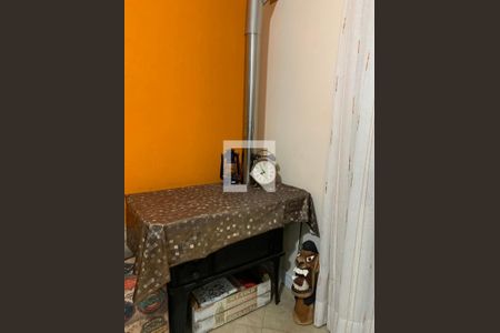 Sala de casa à venda com 4 quartos, 253m² em Camaquã, Porto Alegre