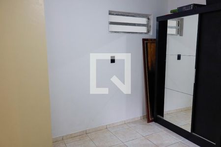 Quarto 1 de casa para alugar com 6 quartos, 80m² em Padroeira 1, Osasco