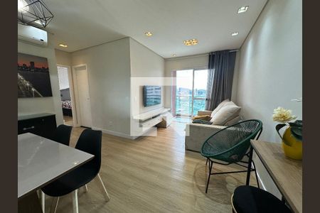 Sala de apartamento à venda com 2 quartos, 62m² em Bethaville I, Barueri