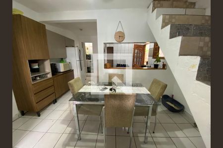 Sala de Jantar de casa para alugar com 3 quartos, 252m² em Jardim Mirante, São Paulo