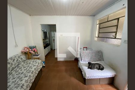 Sala 1 de casa para alugar com 3 quartos, 252m² em Jardim Mirante, São Paulo