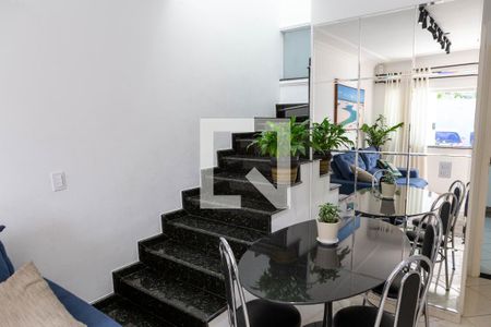 Sala de casa à venda com 2 quartos, 90m² em Vila Albano, São Paulo
