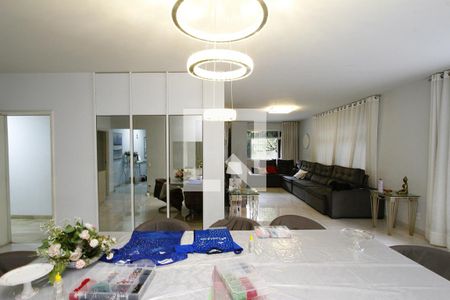 Sala 2 de apartamento à venda com 4 quartos, 248m² em Cidade Jardim, Belo Horizonte