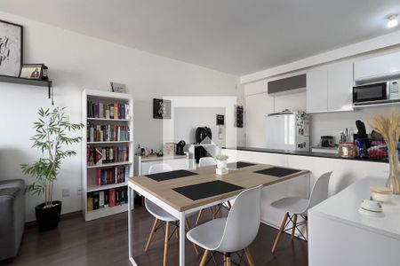 Sala de apartamento à venda com 2 quartos, 50m² em Vila Paulista, Guarulhos