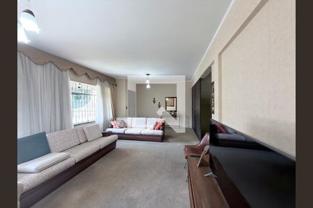 Casa à venda com 4 quartos, 297m² em Vila Prudente, São Paulo