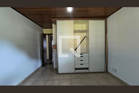 Suíte 1 de casa para alugar com 2 quartos, 300m² em Recreio dos Bandeirantes, Rio de Janeiro