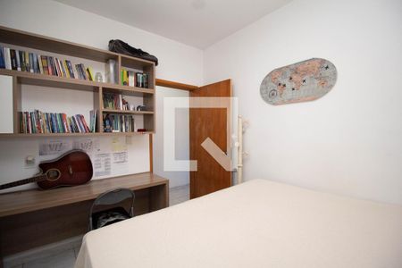 Quarto 2 de casa para alugar com 2 quartos, 295m² em Vila Iorio, São Paulo