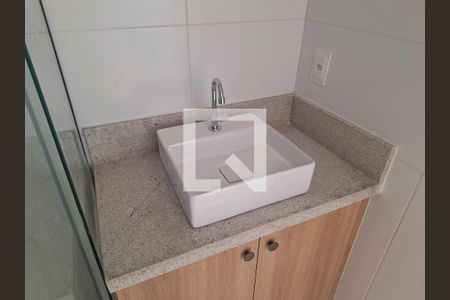 Banheiro de apartamento para alugar com 1 quarto, 29m² em Parada Inglesa, São Paulo