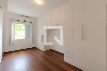 Quarto de casa à venda com 3 quartos, 150m² em Cambuci, São Paulo