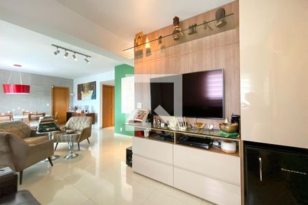 Apartamento à venda com 3 quartos, 159m² em Gutierrez, Belo Horizonte