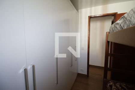 Quarto 1 de apartamento para alugar com 2 quartos, 48m² em Jacarepaguá, Rio de Janeiro