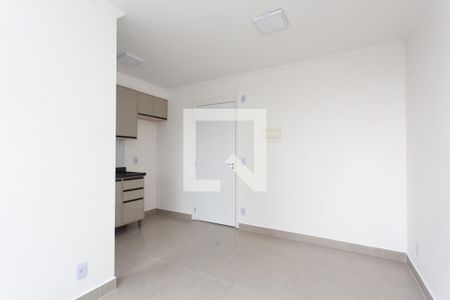 Sala de apartamento para alugar com 2 quartos, 38m² em Cidade Líder, São Paulo