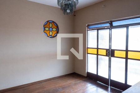 Casa à venda com 7 quartos, 329m² em Coqueiros, Belo Horizonte