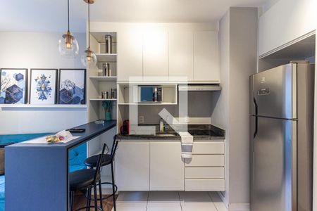 Cozinha de apartamento à venda com 1 quarto, 28m² em República, São Paulo
