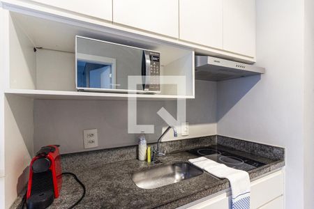 Cozinha de apartamento à venda com 1 quarto, 28m² em República, São Paulo