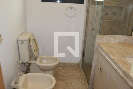 Apartamento para alugar com 2 quartos, 200m² em Higienópolis, São Paulo