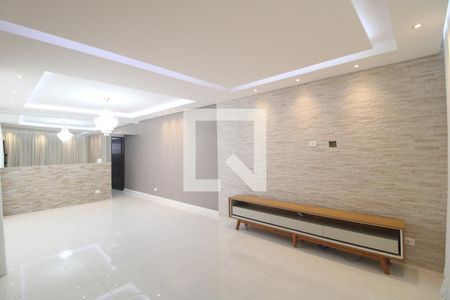 Casa para alugar com 3 quartos, 138m² em Campo Grande, São Paulo