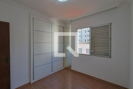 Apartamento à venda com 3 quartos, 119m² em Grajaú, Belo Horizonte