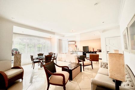 Sala  de apartamento à venda com 3 quartos, 200m² em Copacabana, Rio de Janeiro