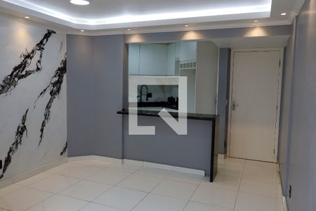 sala de apartamento para alugar com 2 quartos, 55m² em Bandeiras, Osasco