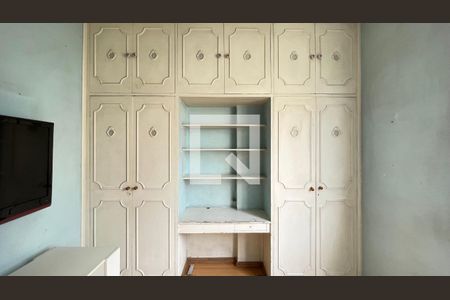 Quarto 1 de apartamento à venda com 2 quartos, 68m² em Tijuca, Rio de Janeiro