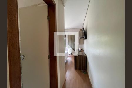 Casa de Condomínio para alugar com 3 quartos, 125m² em Jardim Rio das Pedras, Cotia