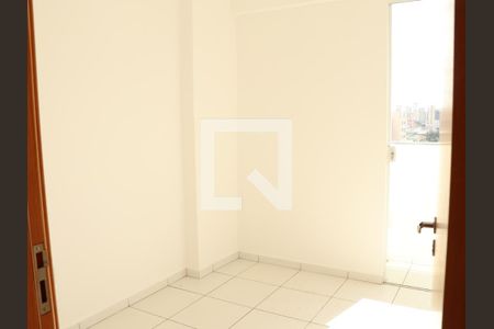 Quarto 1 de apartamento para alugar com 2 quartos, 60m² em Setor Leste Universitário, Goiânia