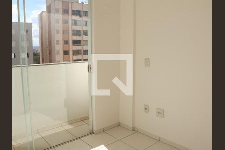 Quarto 2 de apartamento para alugar com 2 quartos, 60m² em Setor Leste Universitário, Goiânia