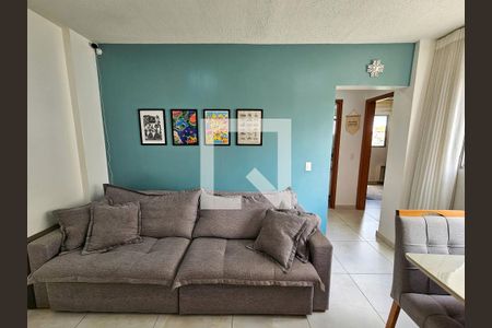 Sala de apartamento à venda com 2 quartos, 46m² em Goiânia, Belo Horizonte