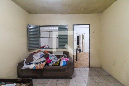 Quarto 1 de casa para alugar com 6 quartos, 120m² em Conjunto Habitacional Aguia de Haia, São Paulo